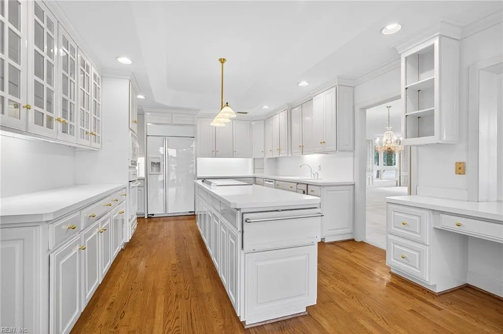 Virginia Beach, Virginia 23451, United States, 5 Bedrooms Bedrooms, ,5 BathroomsBathrooms,Residential,Active,198204