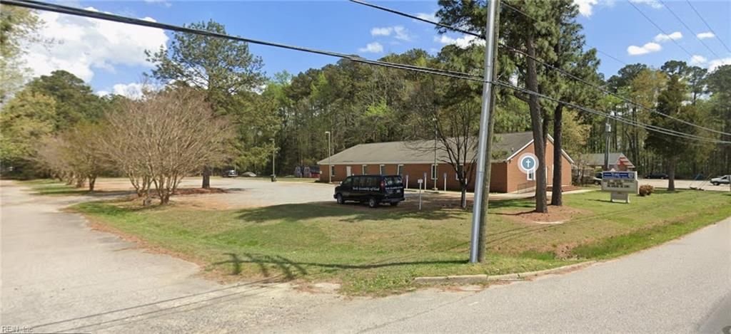 Photo of 7826 George Washington Mem Highway, Yorktown, VA 23692 (MLS # 10643995)