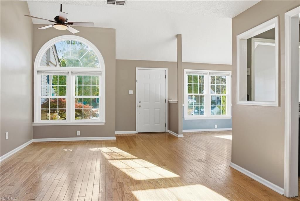 Photo of 31 Lantern Way, Portsmouth, VA 23703 (MLS # 10612107)