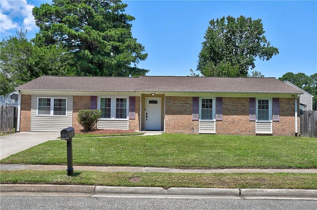 Photo of 3108 Bomar Dr Drive, Chesapeake, VA 23321 (MLS # 10647247)