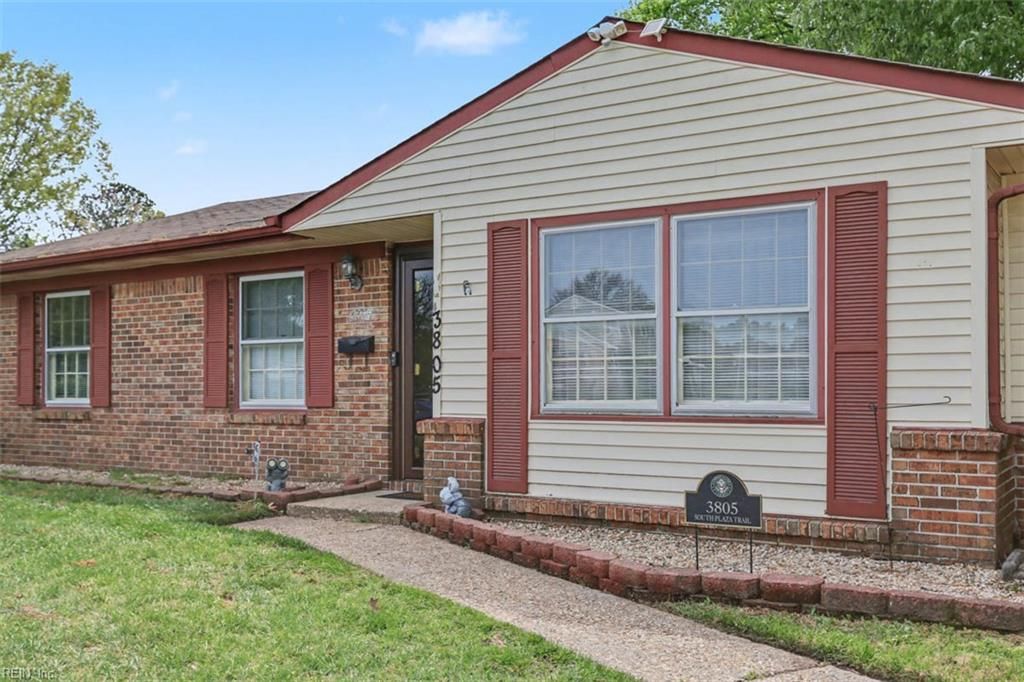 Photo of 3805 S Plaza Trail, Virginia Beach, VA 23452 (MLS # 10628957)