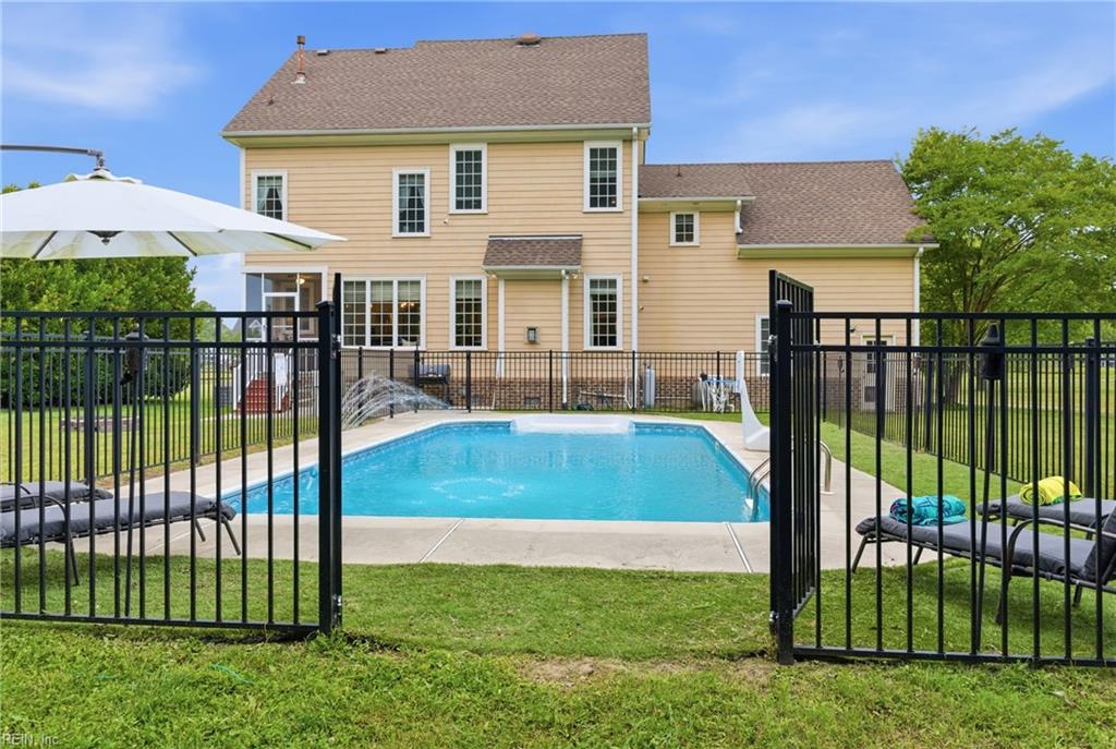Photo of 6721 Crittenden Road, Suffolk, VA 23432 (MLS # 10638918)