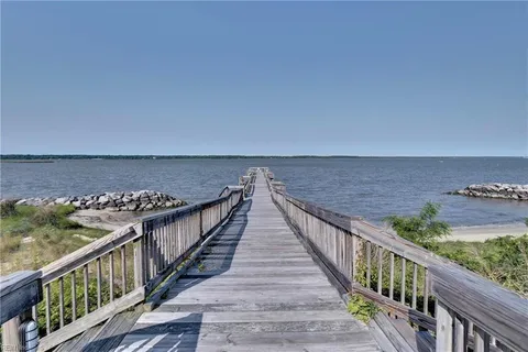 MLS: 10577861
