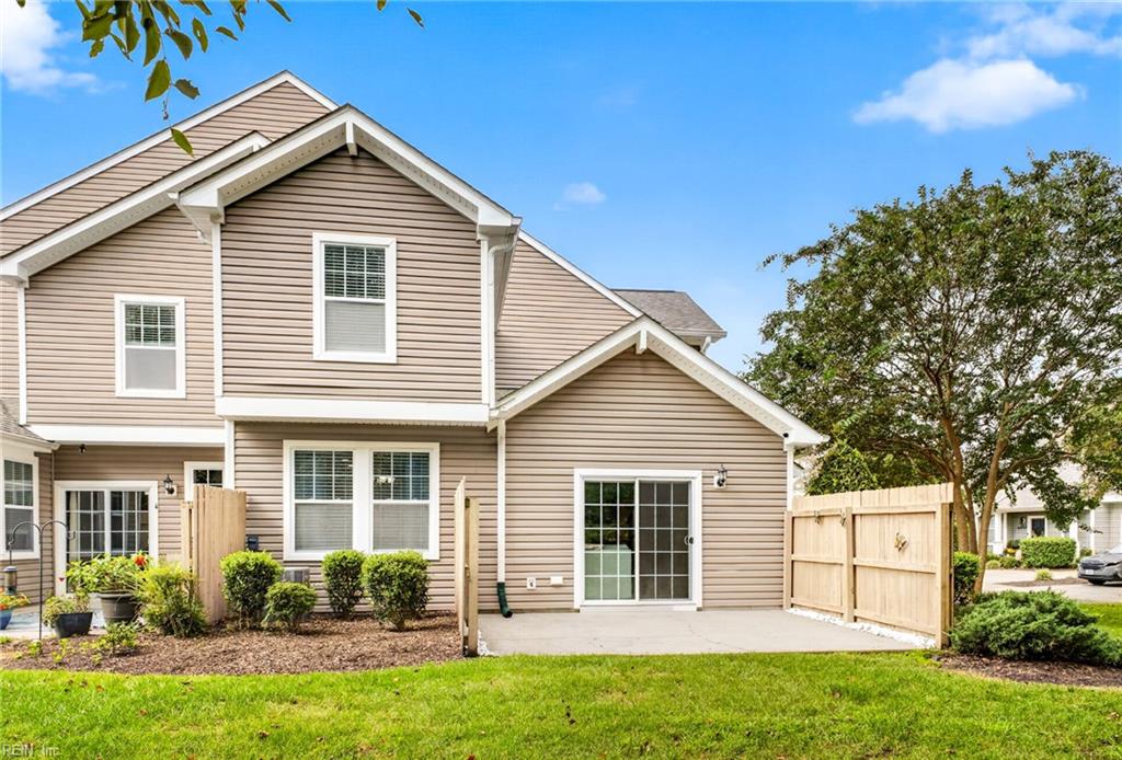 Photo of 949 Vineyard Place, Suffolk, VA 23435 (MLS # 10655857)
