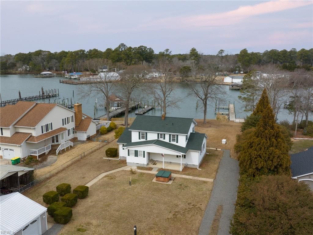 Photo of 8407 Oyster Cove Road, Hayes, VA 23072 (MLS # 10620948)