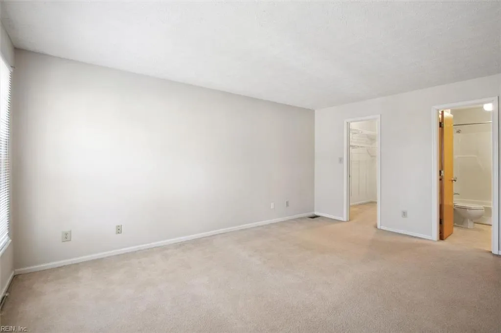 Hampton, Virginia 23669, United States, 3 Bedrooms Bedrooms, ,3 BathroomsBathrooms,Residential,Active,112087