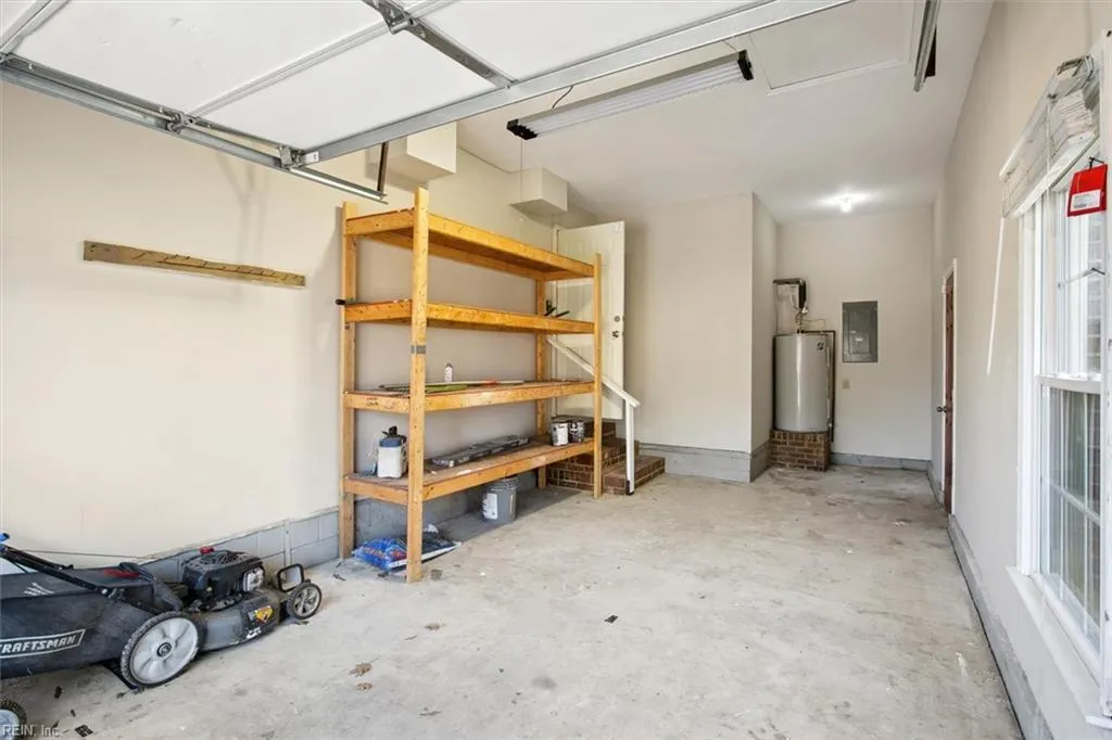 Hampton, Virginia 23669, United States, 3 Bedrooms Bedrooms, ,3 BathroomsBathrooms,Residential,Active,112087