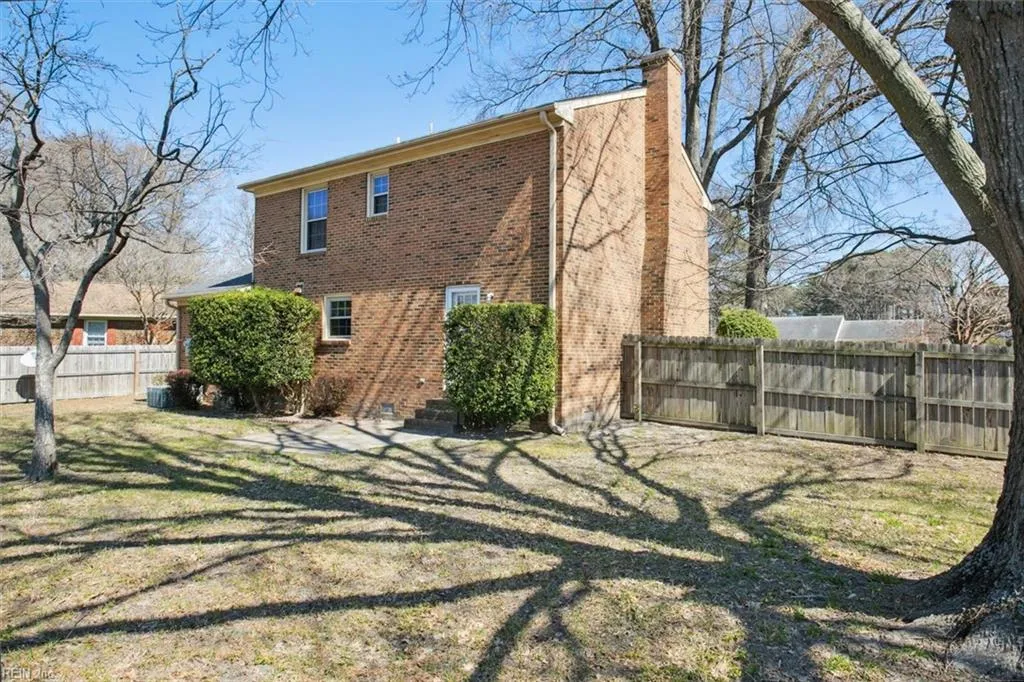 Hampton, Virginia 23669, United States, 3 Bedrooms Bedrooms, ,3 BathroomsBathrooms,Residential,Active,112087