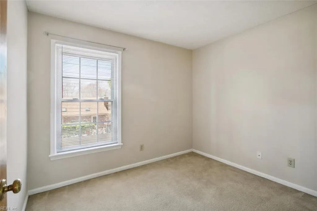 Hampton, Virginia 23669, United States, 3 Bedrooms Bedrooms, ,3 BathroomsBathrooms,Residential,Active,112087