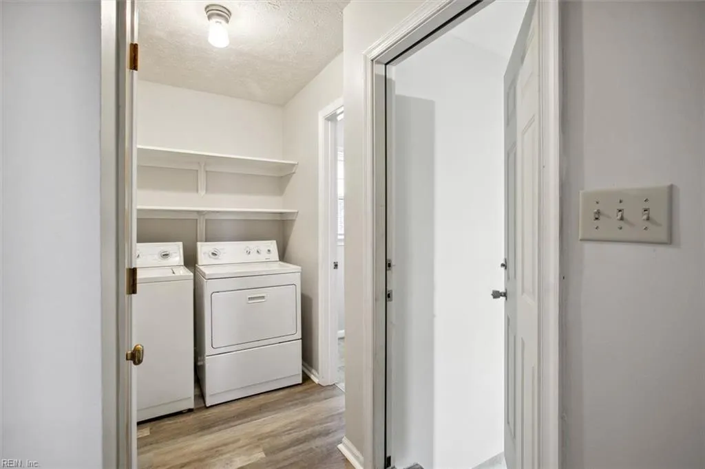 Hampton, Virginia 23669, United States, 3 Bedrooms Bedrooms, ,3 BathroomsBathrooms,Residential,Active,112087