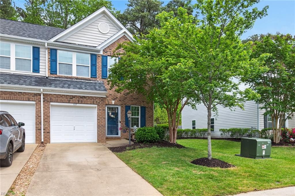 Photo of 109 Riva Court, Yorktown, VA 23690 (MLS # 10632782)