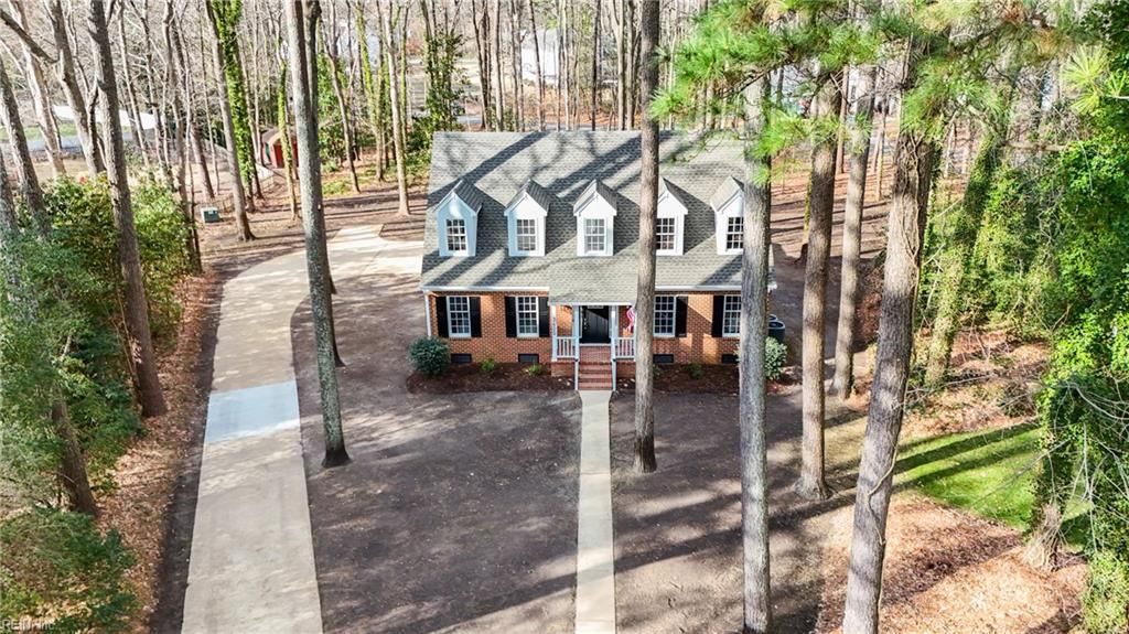 Photo of 3405 Harrow Cross, Virginia Beach, VA 23452 (MLS # 10619005)