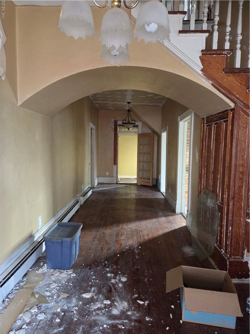 Photo of 411 Norfleet Street, Franklin, VA 23851 (MLS # 10620361)