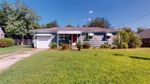 Photo of 104 Effie Avenue, Norfolk, VA 23502 (MLS # 10650801)