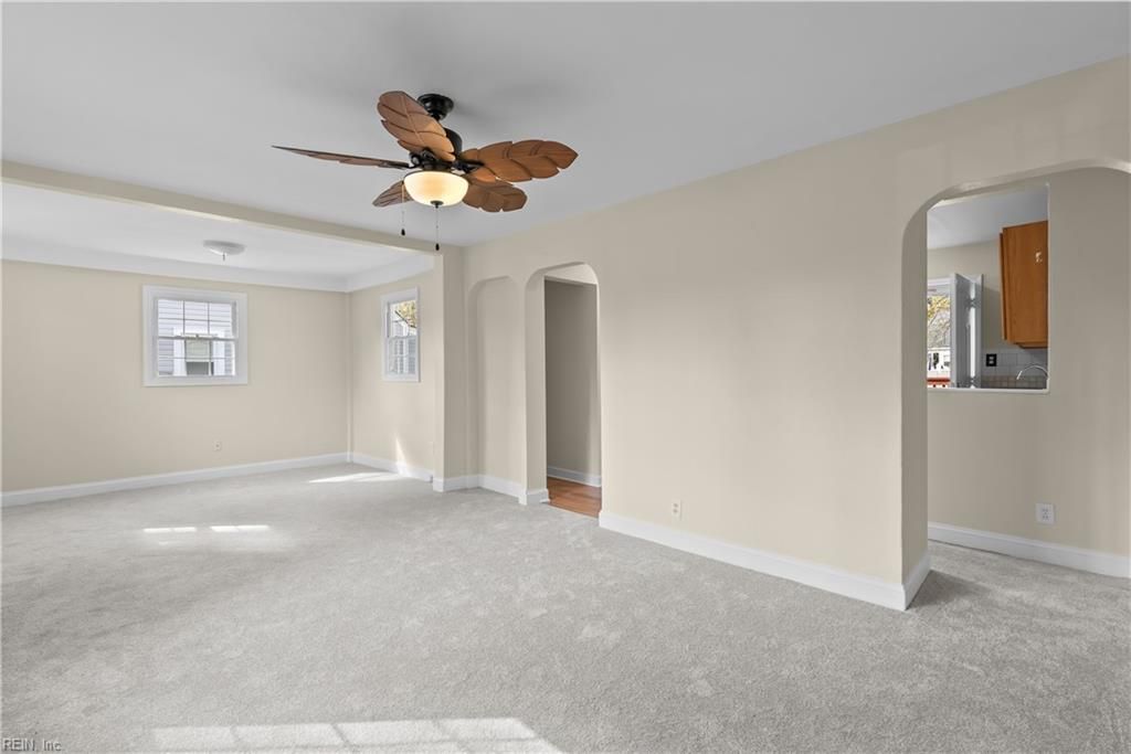 Photo of 7723 Ruthven Road, Norfolk, VA 23505 (MLS # 10626593)