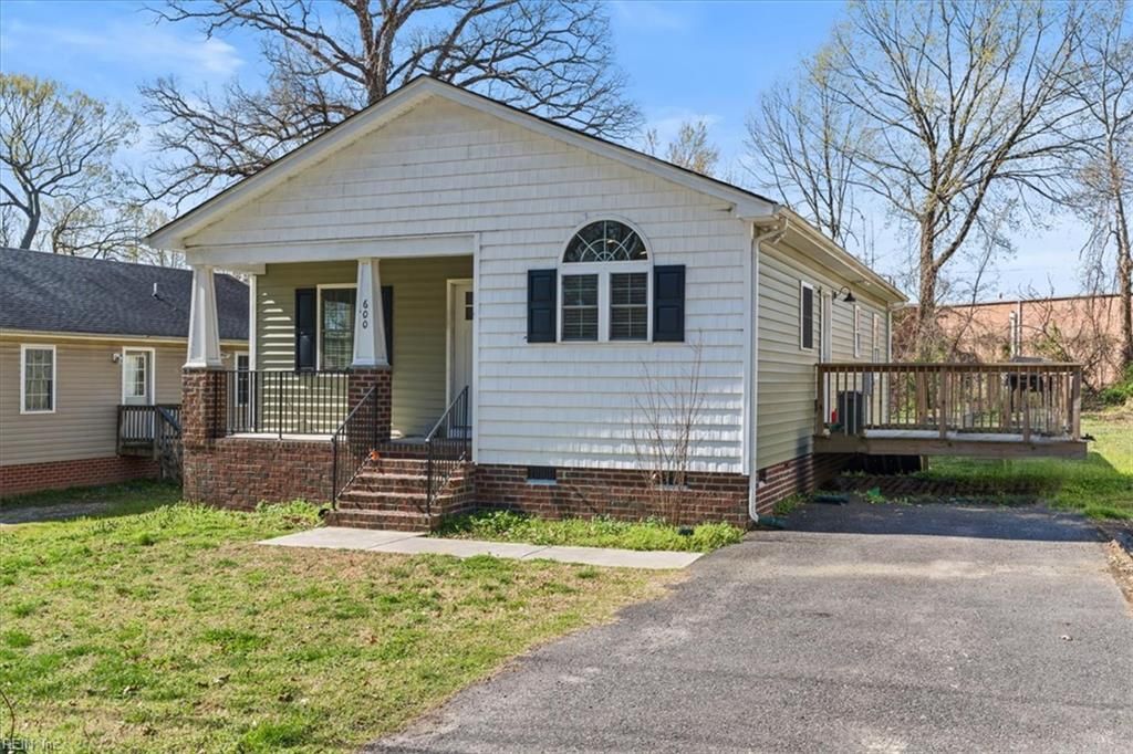 Photo of 600 Highland Avenue, Hopewell, VA 23860 (MLS # 10626705)