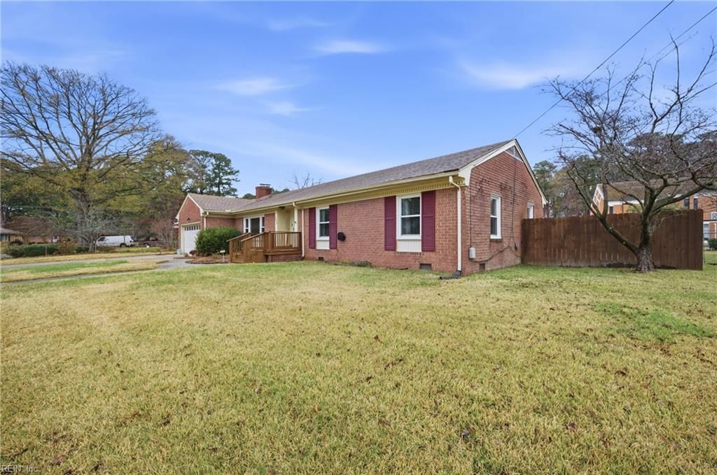 Photo of 5008 Leslie Drive, Portsmouth, VA 23703 (MLS # 10612884)