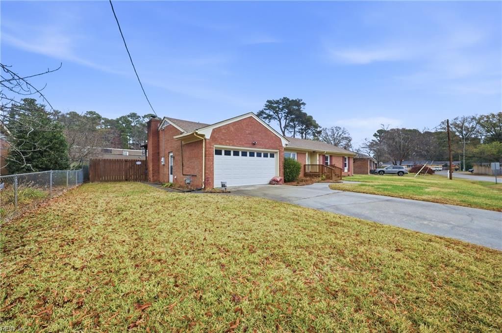 Photo of 5008 Leslie Drive, Portsmouth, VA 23703 (MLS # 10612884)