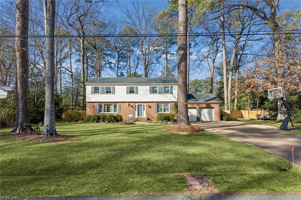 Photo of 24 Langhorne Road, Newport News, VA 23606 (MLS # 10617533)