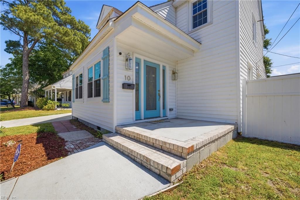 Photo of 10 Burtis Street, Portsmouth, VA 23702 (MLS # 10633622)