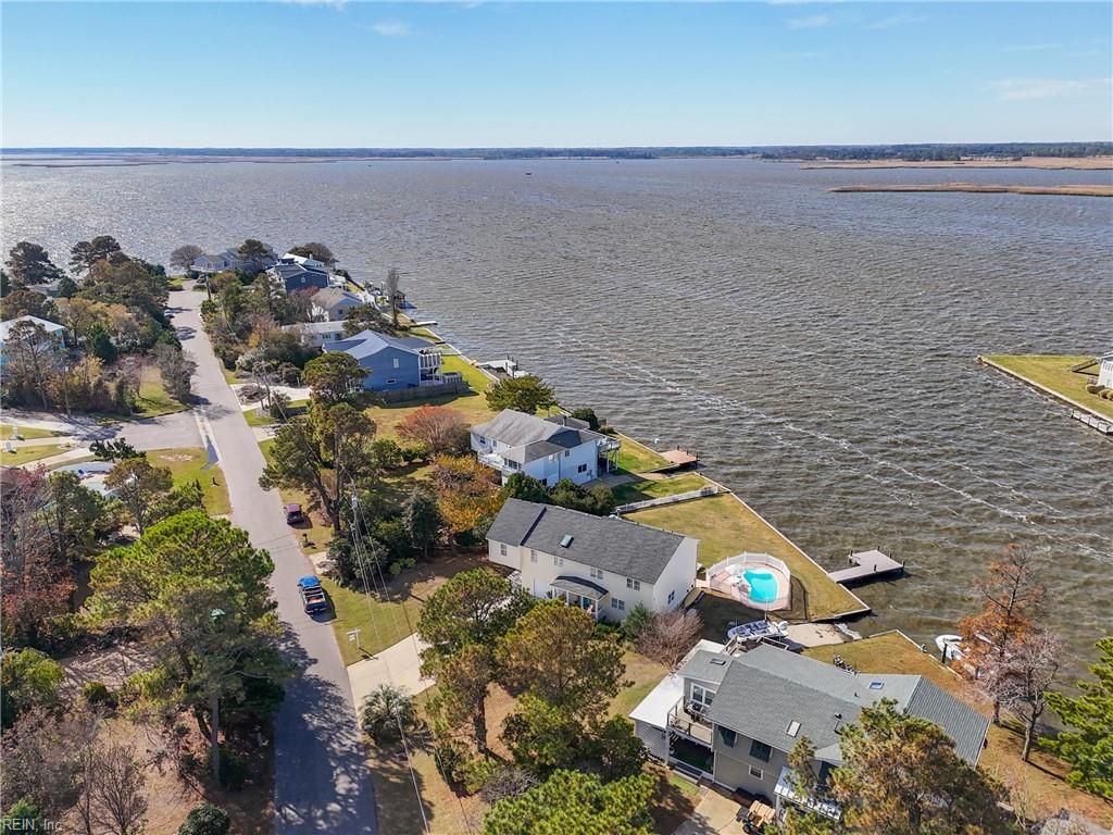 Photo of 336 Whiting Lane, Virginia Beach, VA 23456 (MLS # 10609234)