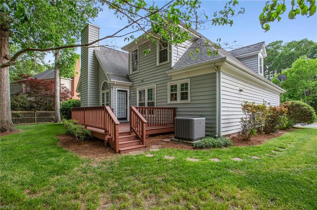 Yorktown, Virginia 23693, United States, 4 Bedrooms Bedrooms, ,3 BathroomsBathrooms,Residential,Active,124834