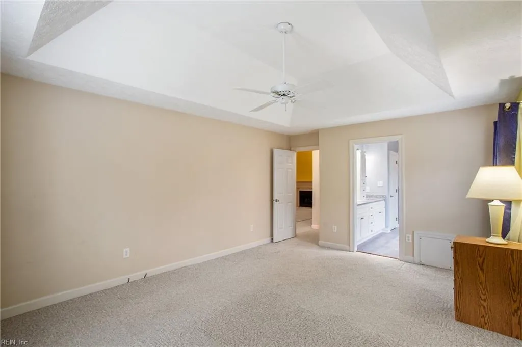 Yorktown, Virginia 23693, United States, 4 Bedrooms Bedrooms, ,3 BathroomsBathrooms,Residential,Active,124834