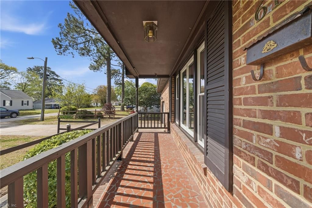 Photo of 612 Broomhill Avenue, Portsmouth, VA 23701 (MLS # 10629245)