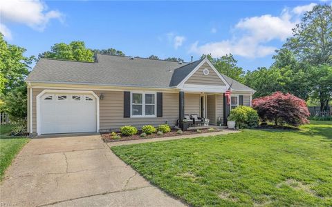 Photo of 2001 Ealing Crescent, Virginia Beach, VA 23454 (MLS # 10631435)