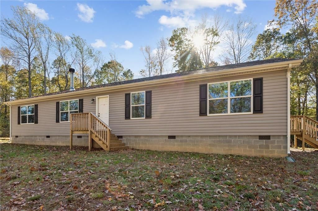 Photo of 4248 Old Virginia St Street, Urbanna, VA 23175 (MLS # 10608771)