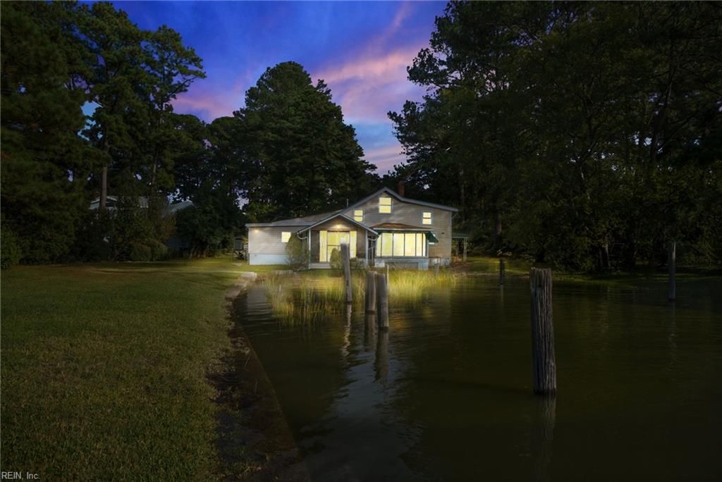 Photo of 342 Saunders Drive, Portsmouth, VA 23701 (MLS # 10604845)