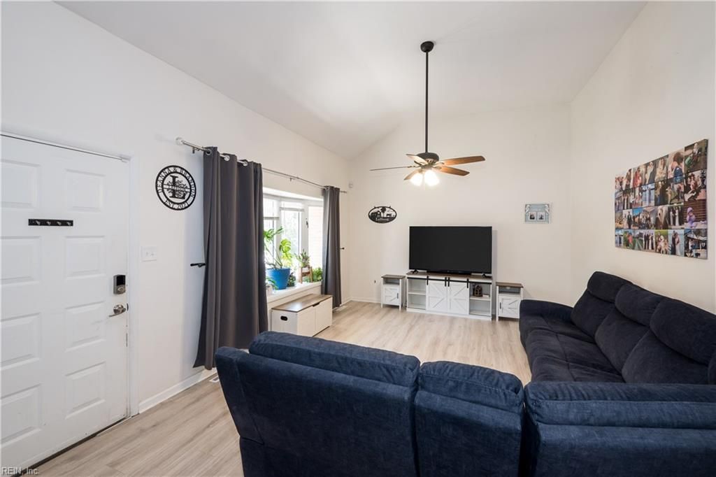 Photo of 1724 Kingsway Road, Norfolk, VA 23518 (MLS # 10638079)