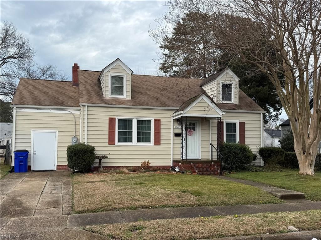 Photo of 3604 S Warwick Circle, Norfolk, VA 23513 (MLS # 10621075)