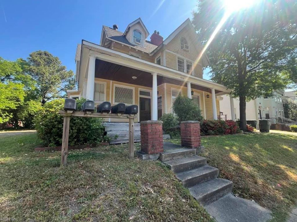 Photo of 630 Boissevain Avenue #1, Norfolk, VA 23507 (MLS # 10631269)