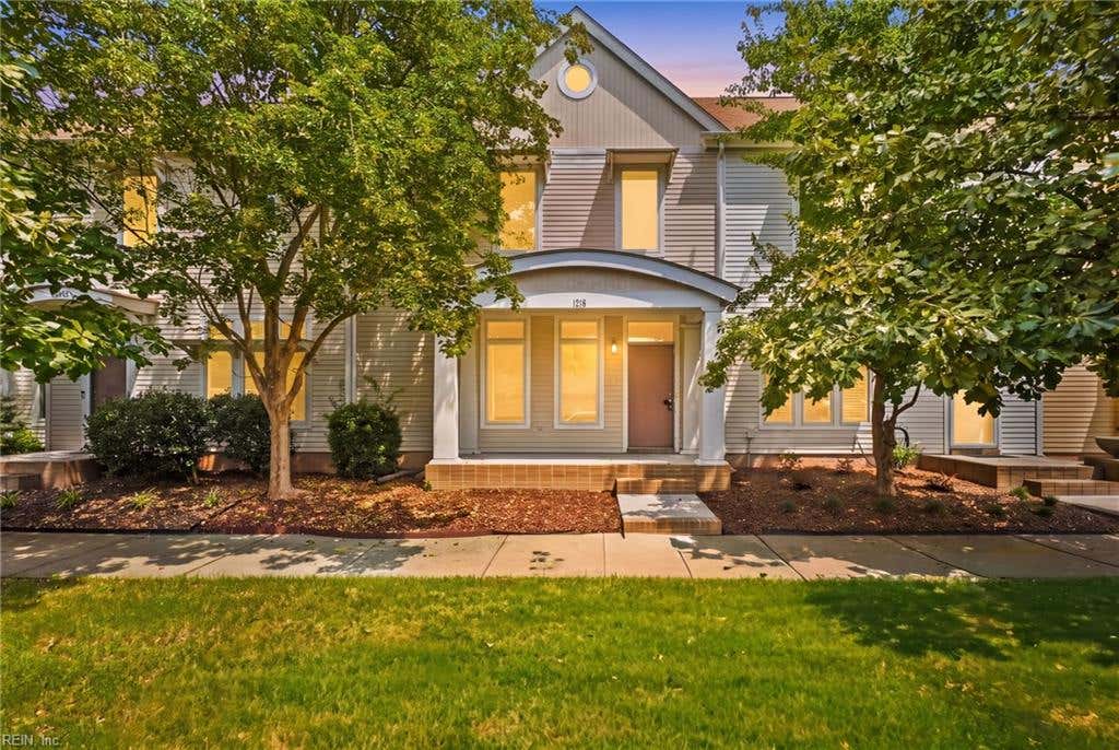 Photo of 1218 W 26th Street, Norfolk, VA 23508 (MLS # 10649425)