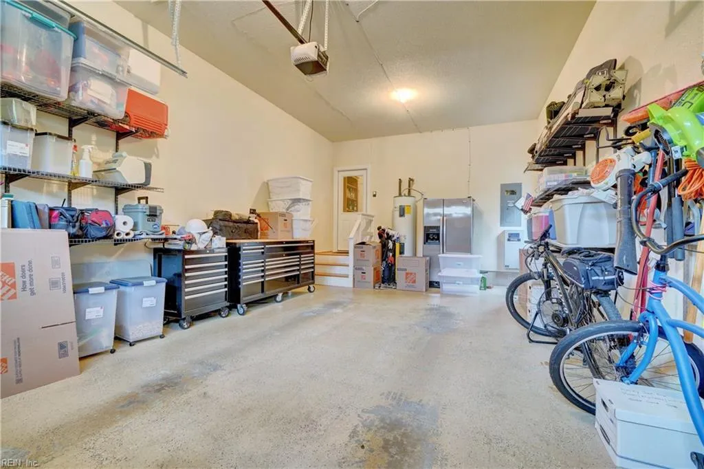 Norfolk, Virginia 23503, United States, 4 Bedrooms Bedrooms, ,3 BathroomsBathrooms,Residential,Pending,105511