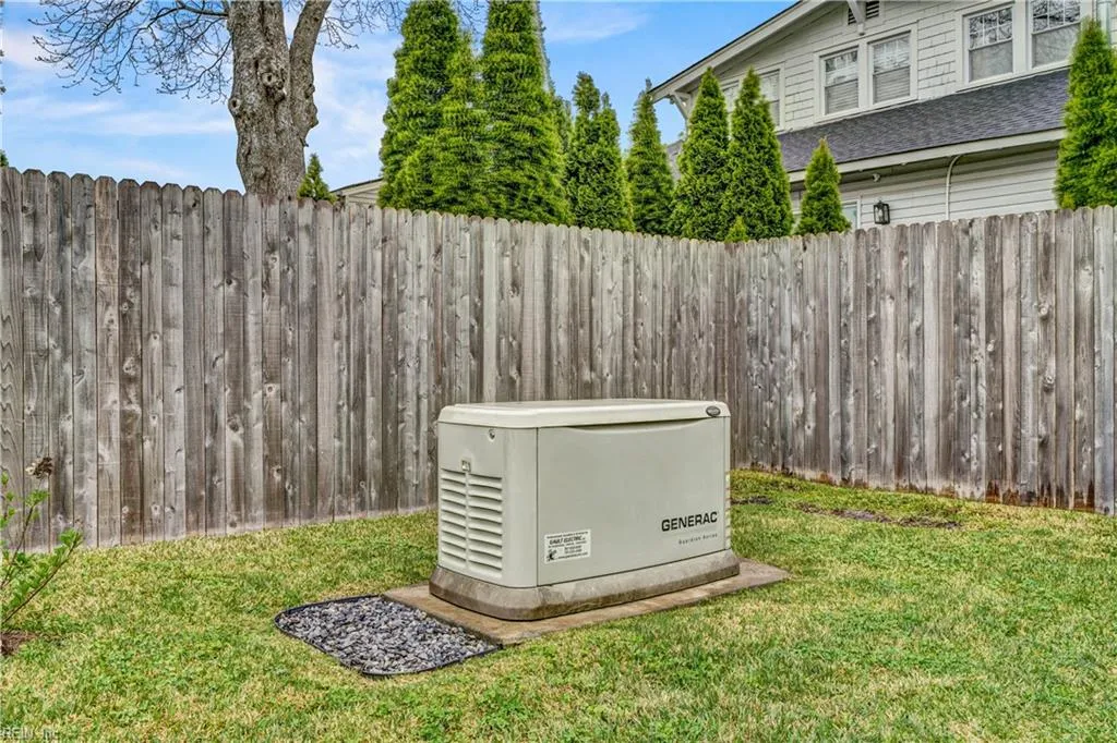 Norfolk, Virginia 23503, United States, 4 Bedrooms Bedrooms, ,3 BathroomsBathrooms,Residential,Pending,105511