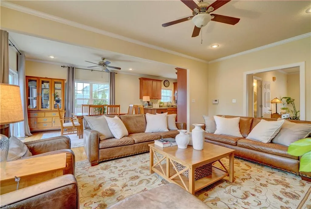 Norfolk, Virginia 23503, United States, 4 Bedrooms Bedrooms, ,3 BathroomsBathrooms,Residential,Pending,105511