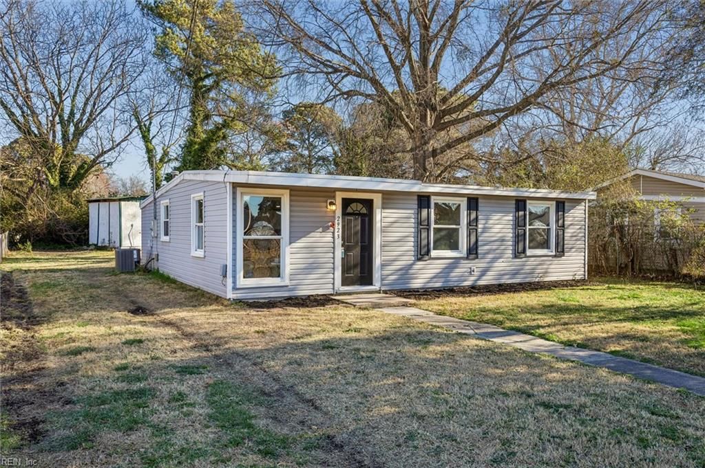 Photo of 2923 Berkley Avenue, Chesapeake, VA 23325 (MLS # 10617327)