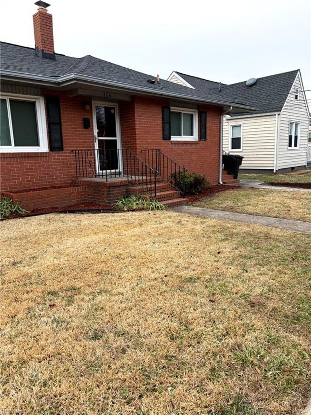 Photo of 806 Vermont Avenue, Portsmouth, VA 23707 (MLS # 10619817)