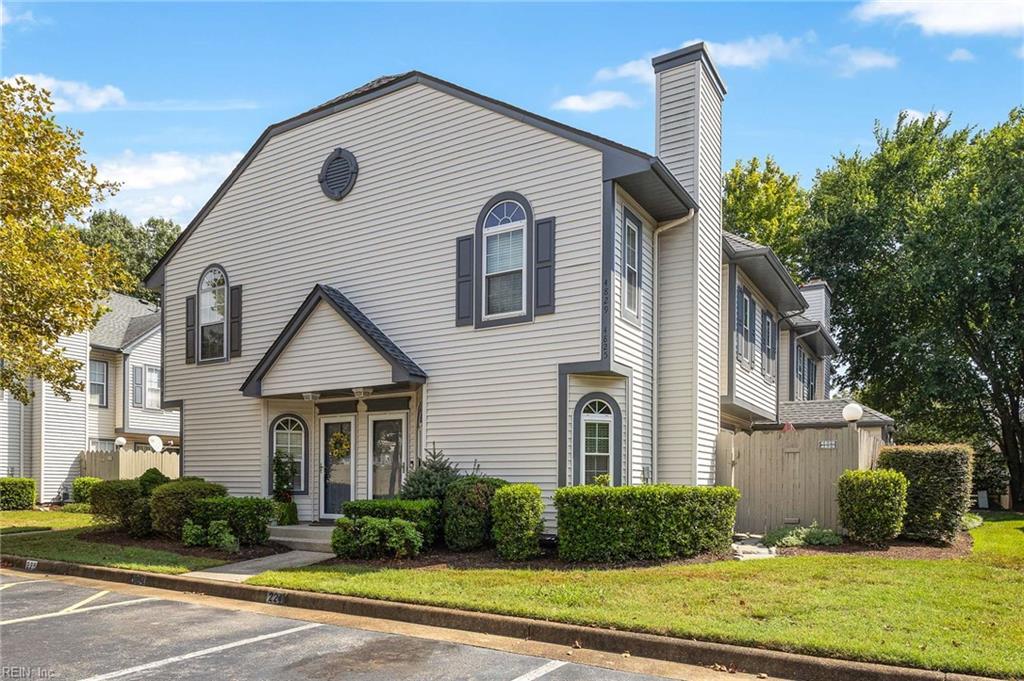 Photo of 4829 Shallowford Circle, Virginia Beach, VA 23462 (MLS # 10654371)
