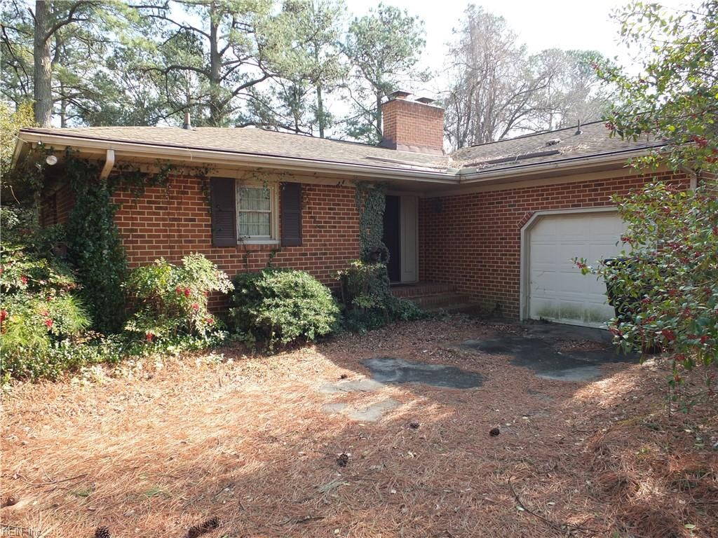 Photo of 4509 Templar Drive, Portsmouth, VA 23703 (MLS # 10620224)
