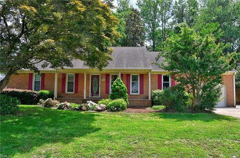 537 Gloria DR Chesapeake VA 23322