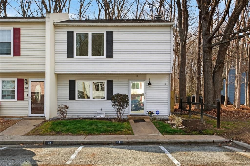 Photo of 15 Otsego Drive, Newport News, VA 23602 (MLS # 10622819)