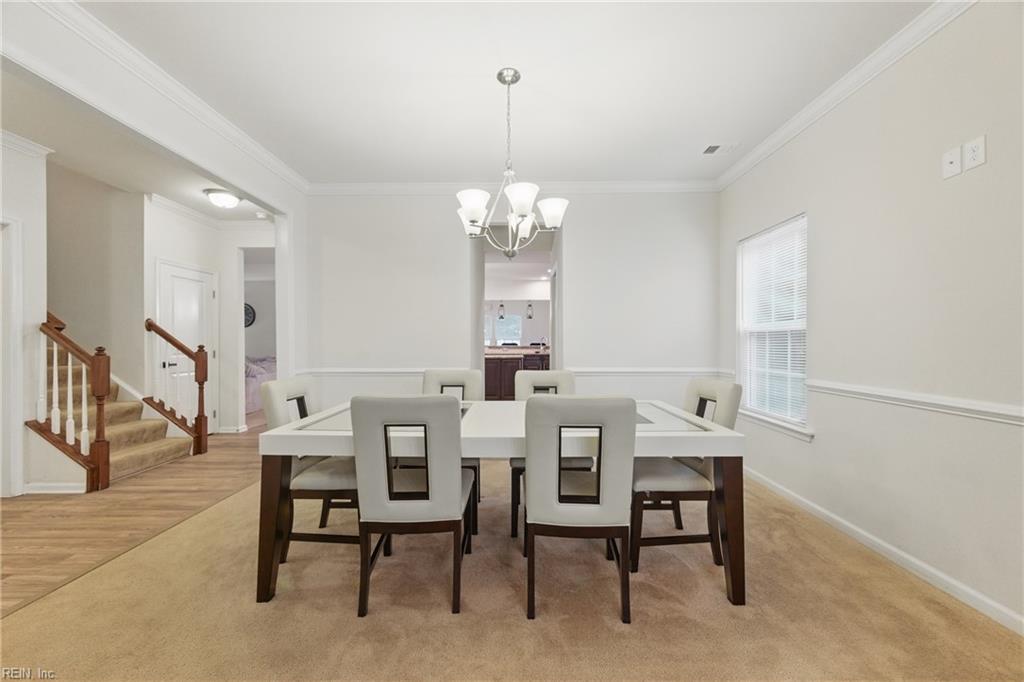 587 Newman DR