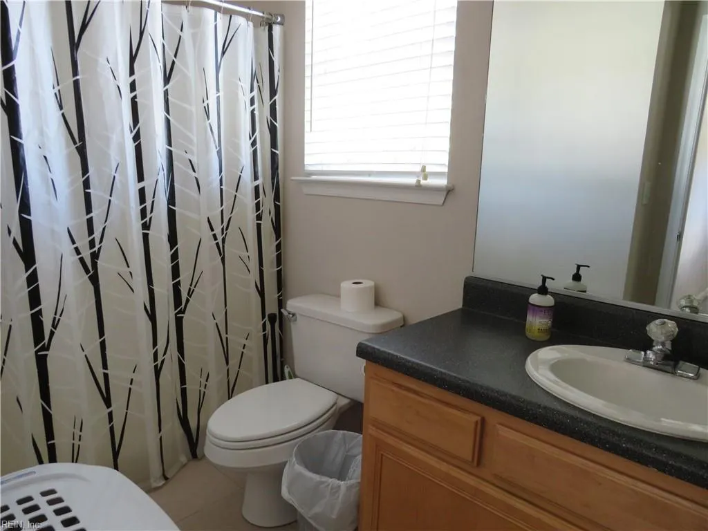 Chesapeake, Virginia 23324, United States, 3 Bedrooms Bedrooms, ,3 BathroomsBathrooms,Residential,Active,100609