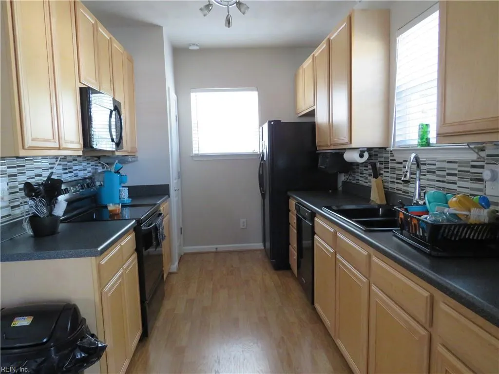 Chesapeake, Virginia 23324, United States, 3 Bedrooms Bedrooms, ,3 BathroomsBathrooms,Residential,Active,100609