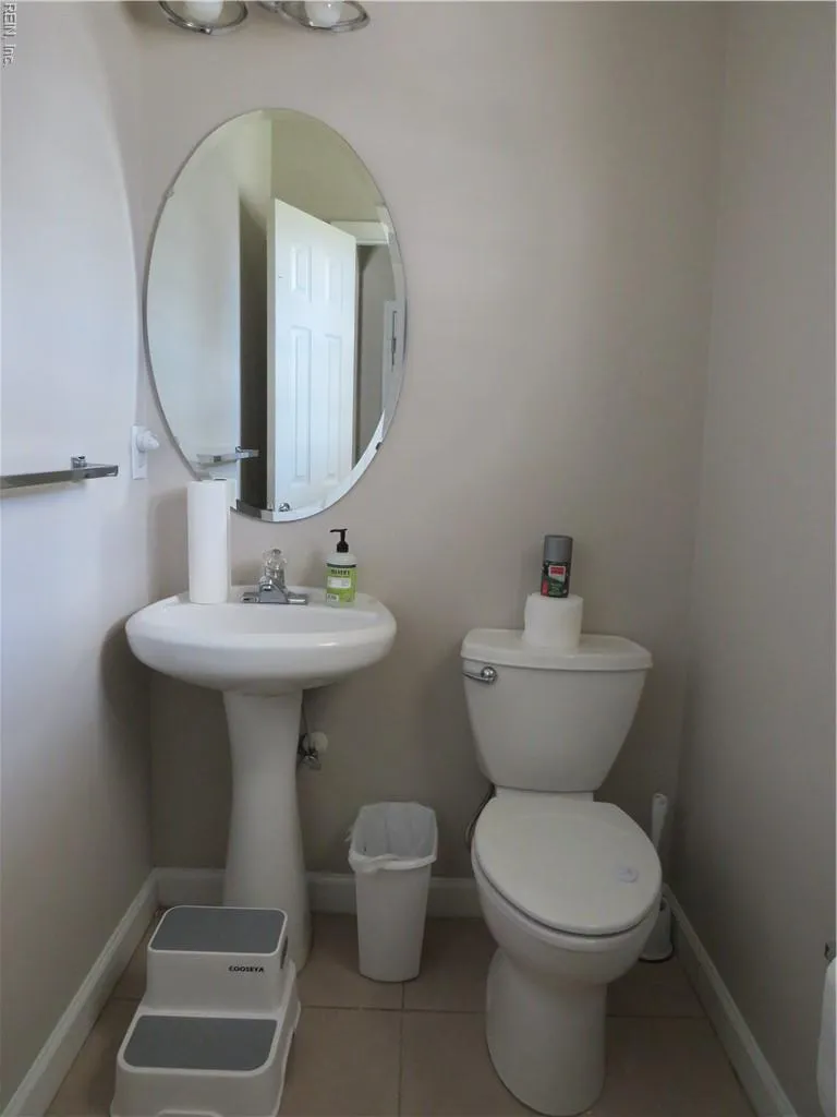 Chesapeake, Virginia 23324, United States, 3 Bedrooms Bedrooms, ,3 BathroomsBathrooms,Residential,Active,100609