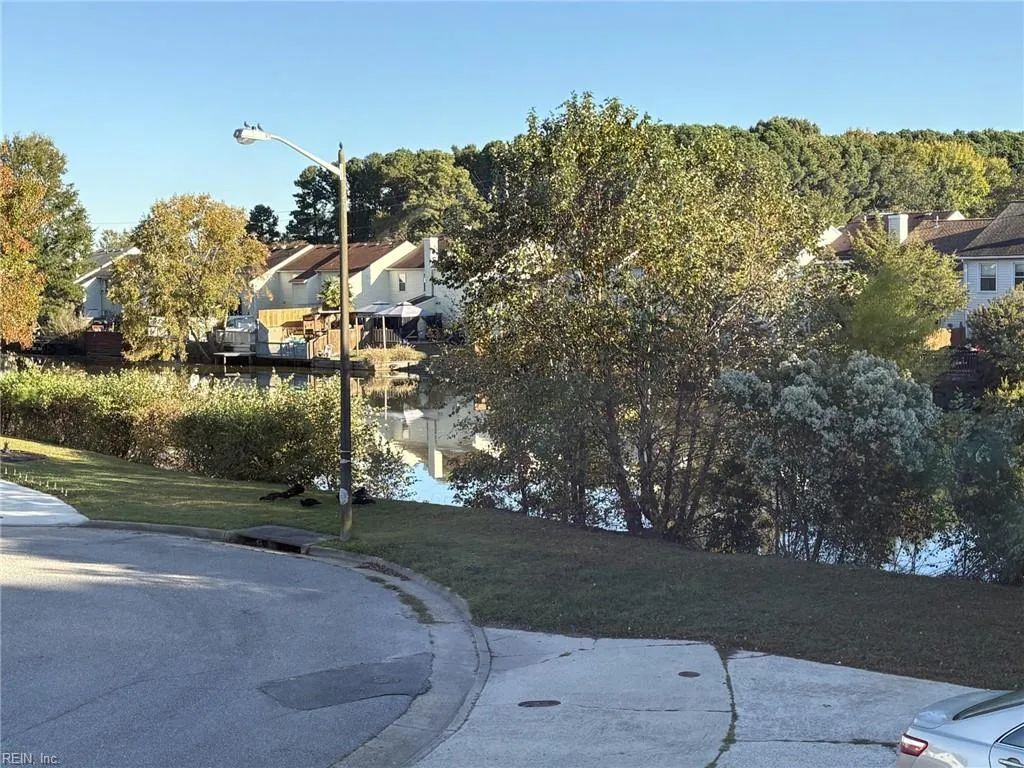 Virginia Beach, Virginia 23462, United States, 3 Bedrooms Bedrooms, ,3 BathroomsBathrooms,Residential,Active,233207