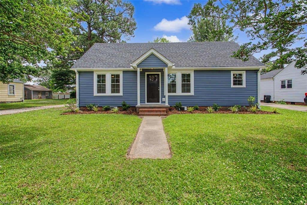 Photo of 814 Johnston Street, Edenton, NC 27932 (MLS # 10637366)